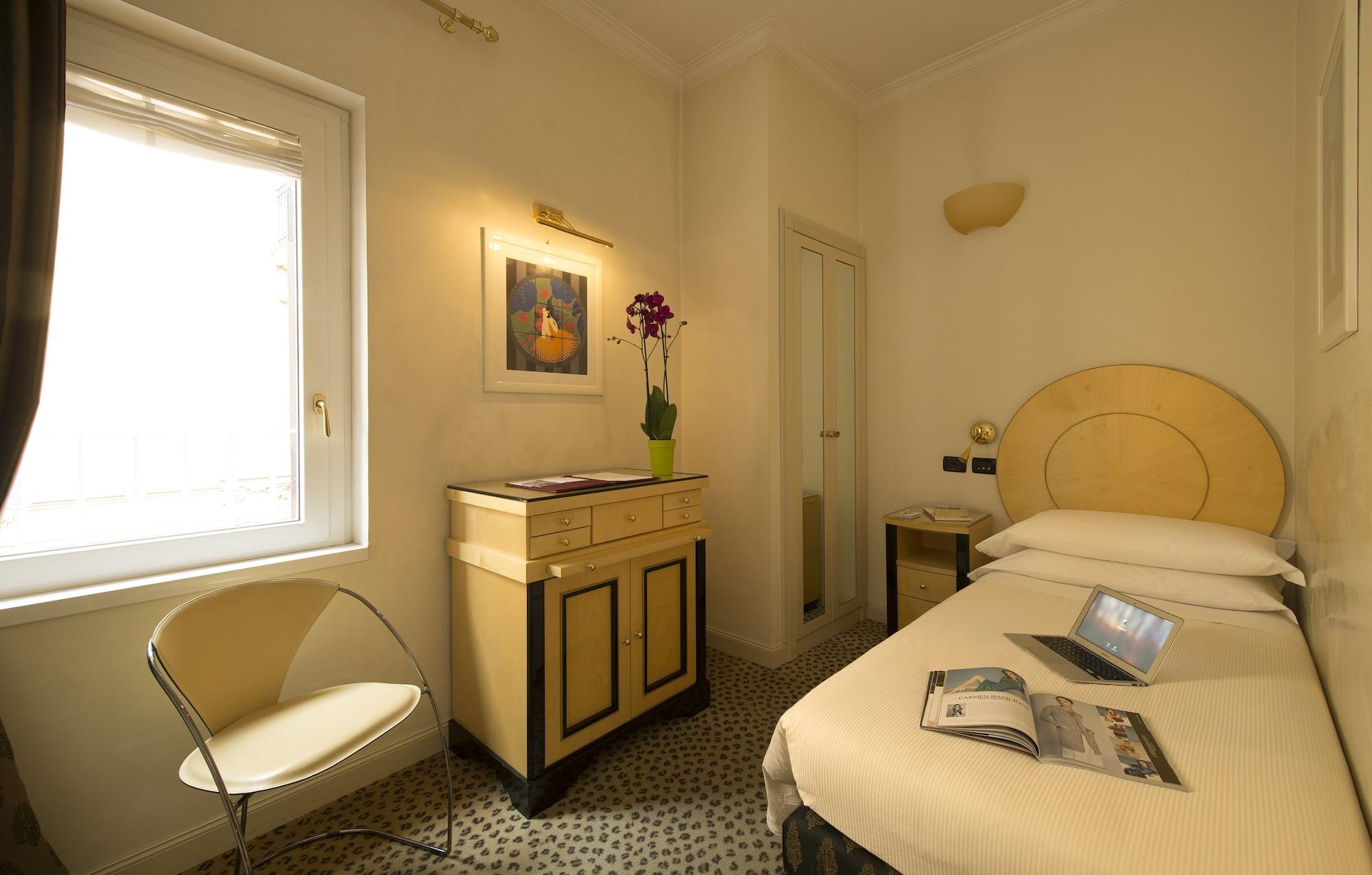 Hotel Gregoriana Rome Luaran gambar