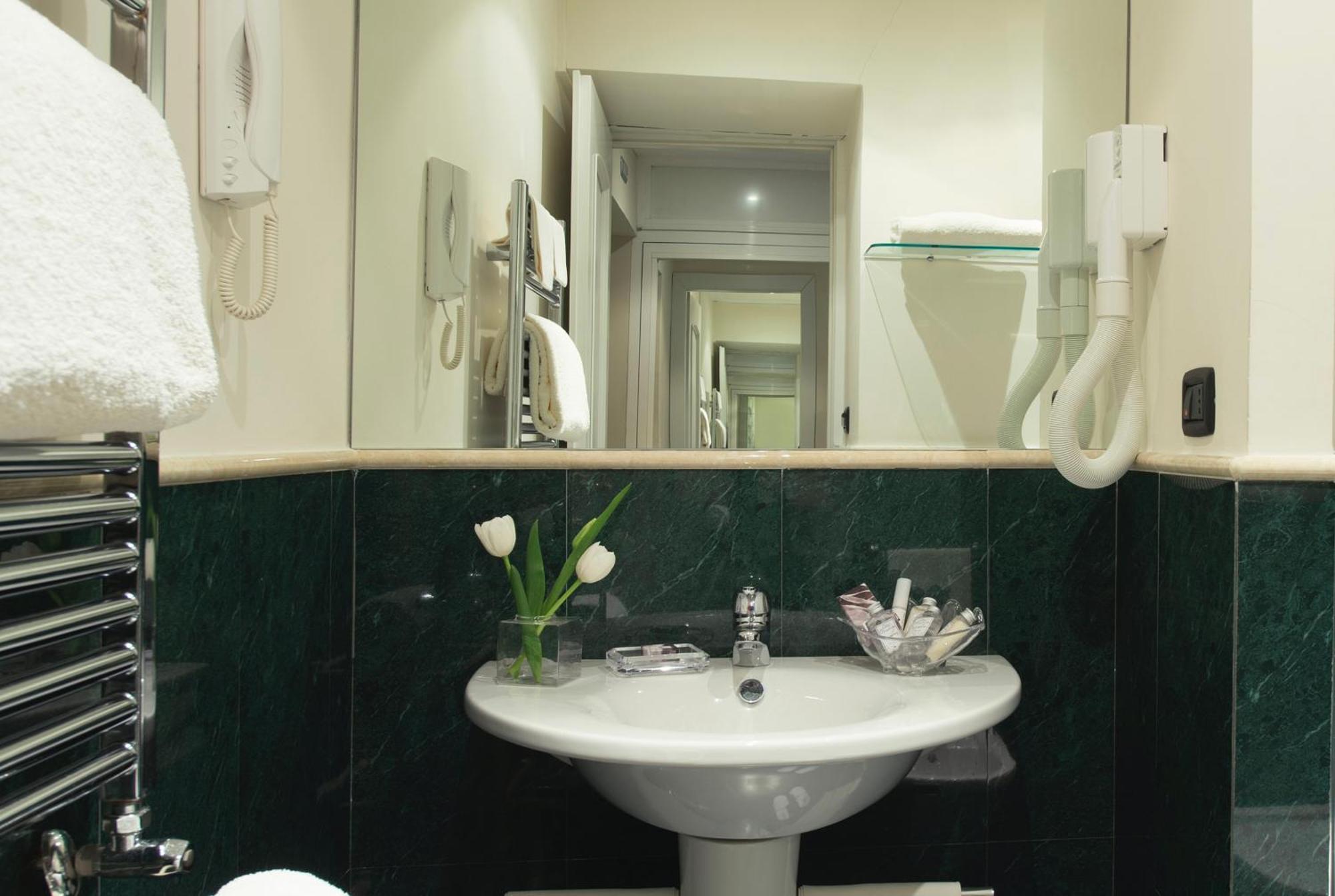 Hotel Gregoriana Rome Bilik gambar